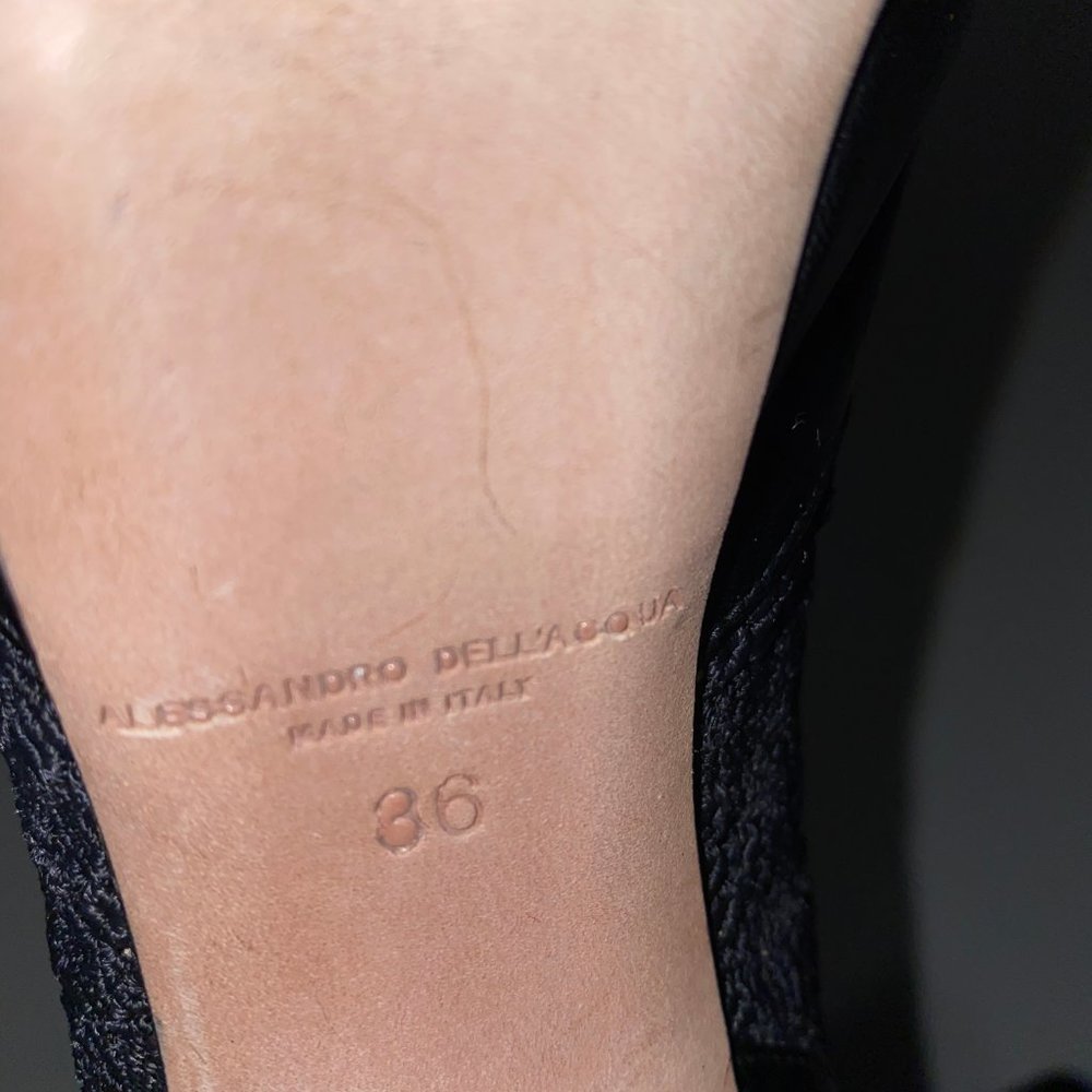 ALESSANDRO DELL'ACQUA Leather Heels - Picture 6 of 7